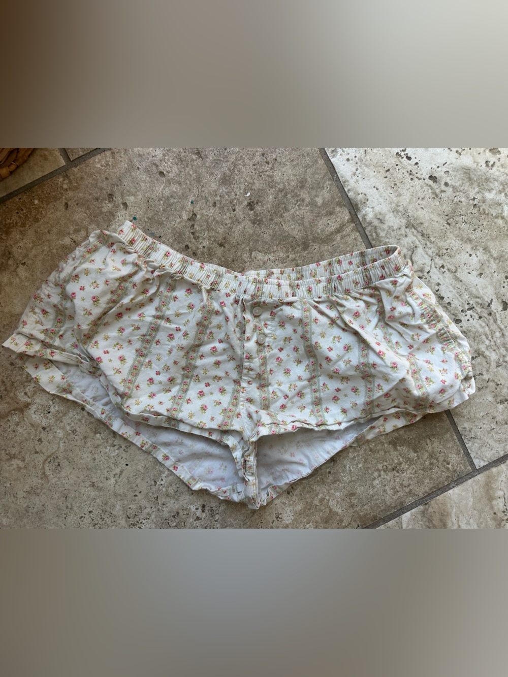 Floral sleep shorts